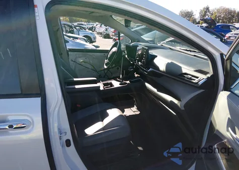 2022 Toyota Sienna Xle z USA, uszkodzony, nr VIN 5TDJRKEC9NS092092